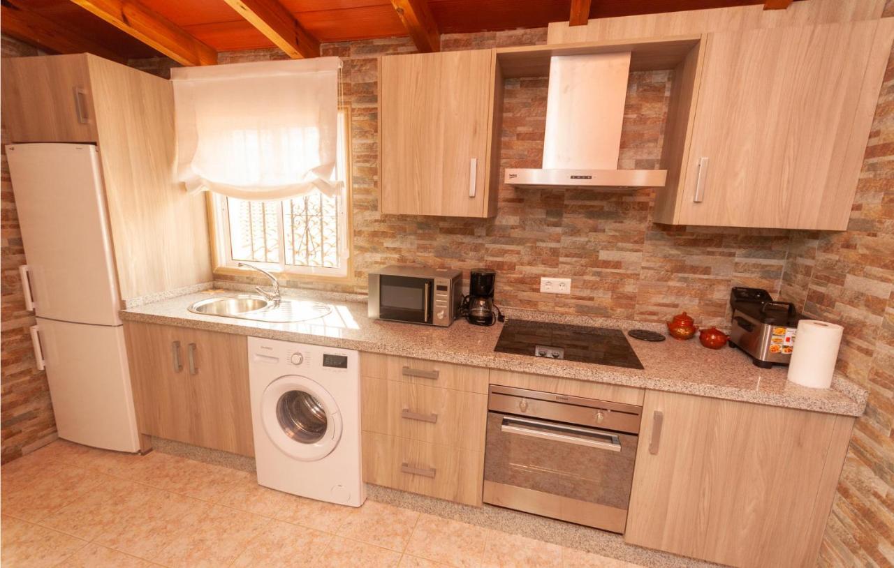 Awesome Home In Antequera With Wifi Exterior photo